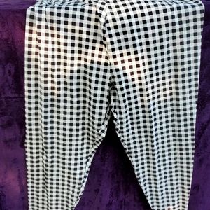 Black and white plaid pants plus size f21